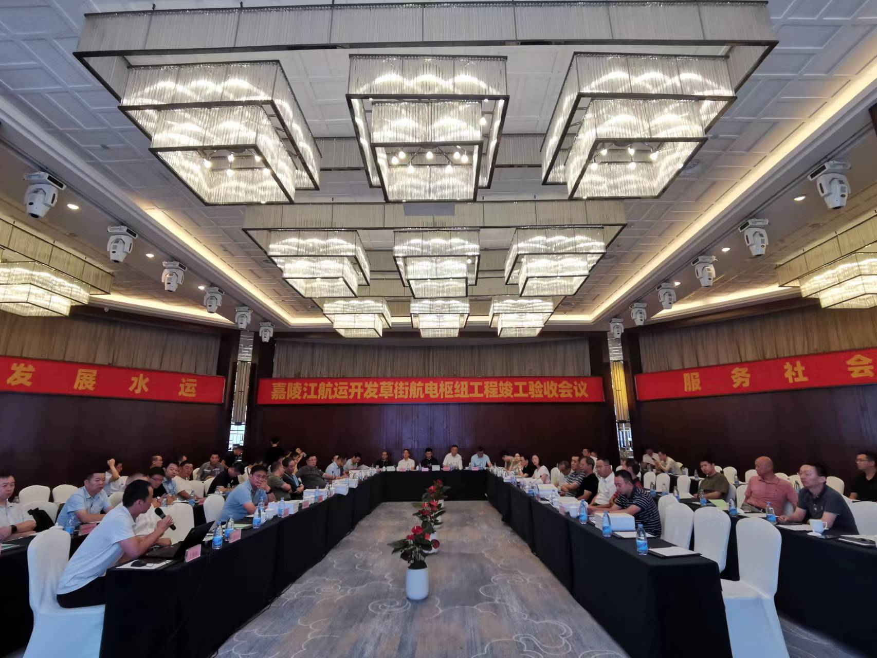 1696736098967036.jpg j22.jpg